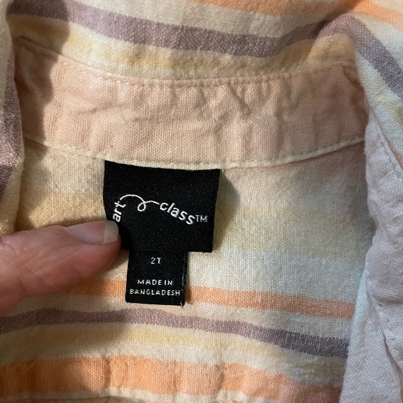 2T button down - Picture 2 of 2